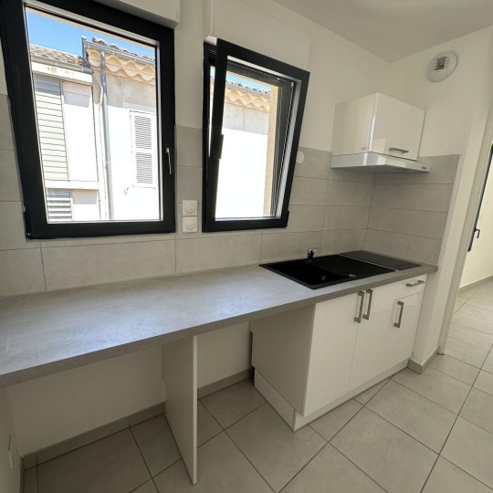  Annonces NIMES : Appartement | NIMES (30000) | 44 m2 | 650 € 