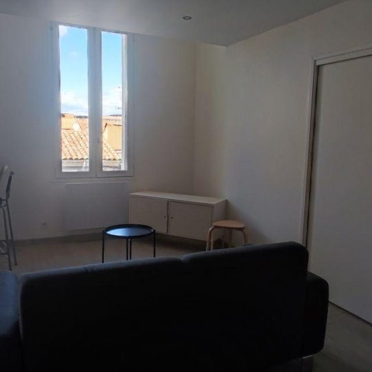  Annonces NIMES : Appartement | NIMES (30000) | 75 m2 | 750 € 