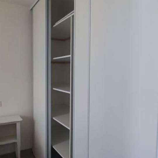  Annonces NIMES : Appartement | NIMES (30000) | 75 m2 | 750 € 