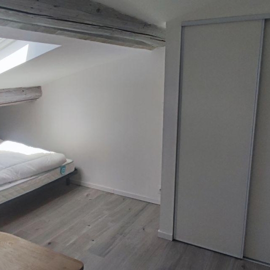  Annonces NIMES : Appartement | NIMES (30000) | 75 m2 | 750 € 