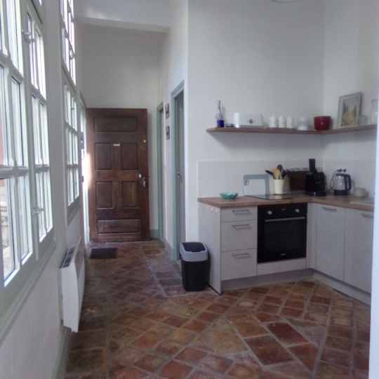  Annonces NIMES : Appartement | NIMES (30000) | 90 m2 | 1 500 € 