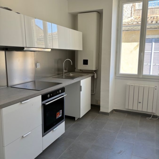  Annonces NIMES : Appartement | NIMES (30900) | 57 m2 | 700 € 