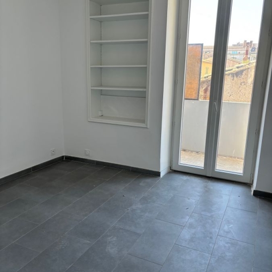  Annonces NIMES : Appartement | NIMES (30900) | 57 m2 | 700 € 