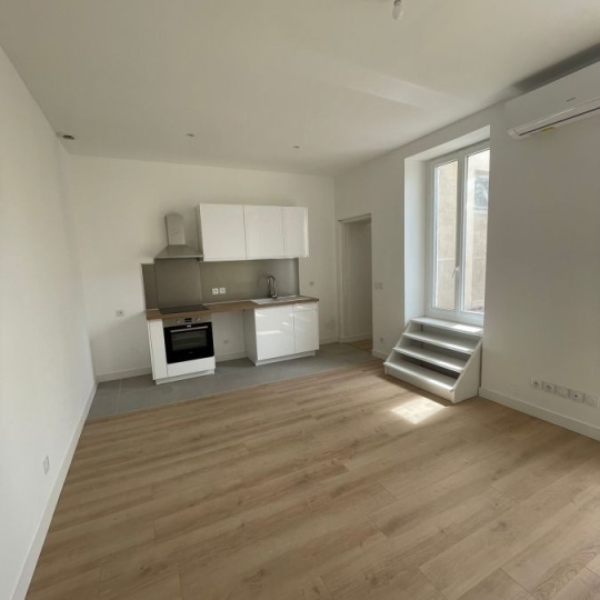  Annonces NIMES : Appartement | NIMES (30900) | 69 m2 | 786 € 