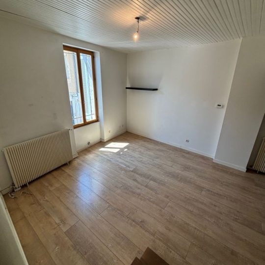  Annonces NIMES : Maison / Villa | NIMES (30900) | 62 m2 | 780 € 