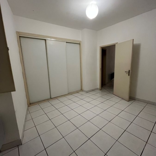  Annonces NIMES : Appartement | NIMES (30900) | 45 m2 | 524 € 