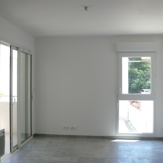  Annonces NIMES : Appartement | NIMES (30900) | 44 m2 | 646 € 