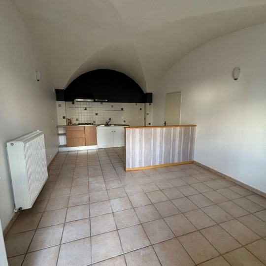  Annonces NIMES : Appartement | NIMES (30900) | 59 m2 | 610 € 