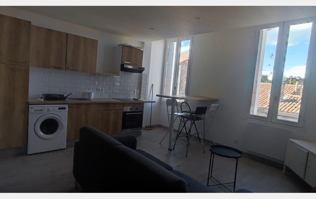 Annonces NIMES : Appartement | NIMES (30000) | 75 m2 | 750 € 