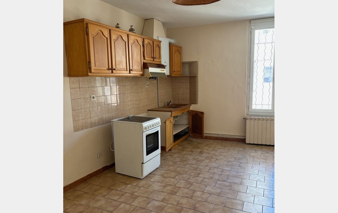 Annonces NIMES : Apartment | NIMES (30900) | 27 m2 | 441 € 