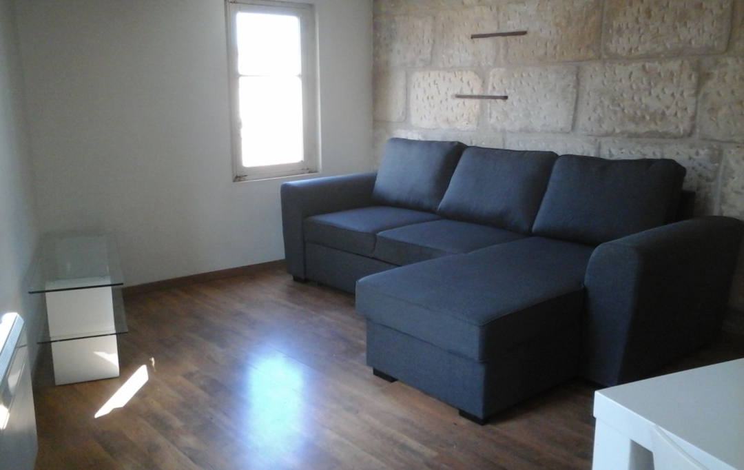 Annonces NIMES : Appartement | NIMES (30900) | 34 m2 | 520 € 