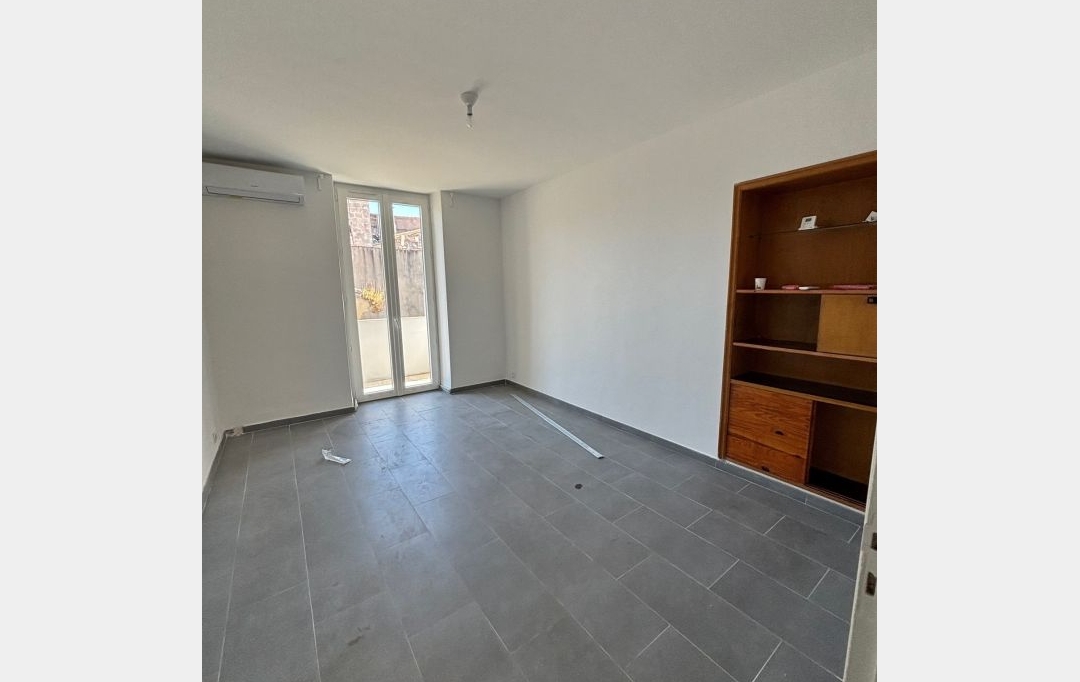 Annonces NIMES : Appartement | NIMES (30900) | 57 m2 | 700 € 