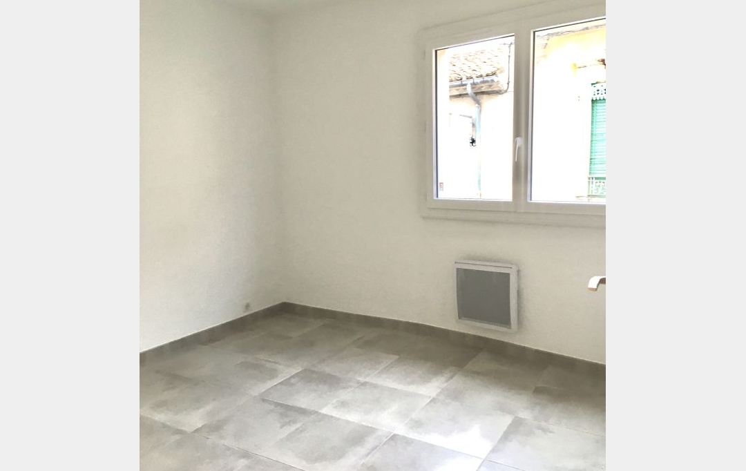 Annonces NIMES : Appartement | NIMES (30900) | 44 m2 | 613 € 