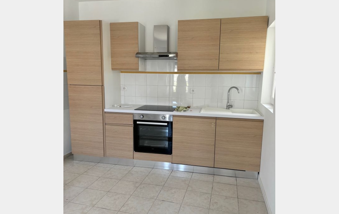 Annonces NIMES : Appartement | NIMES (30900) | 36 m2 | 550 € 