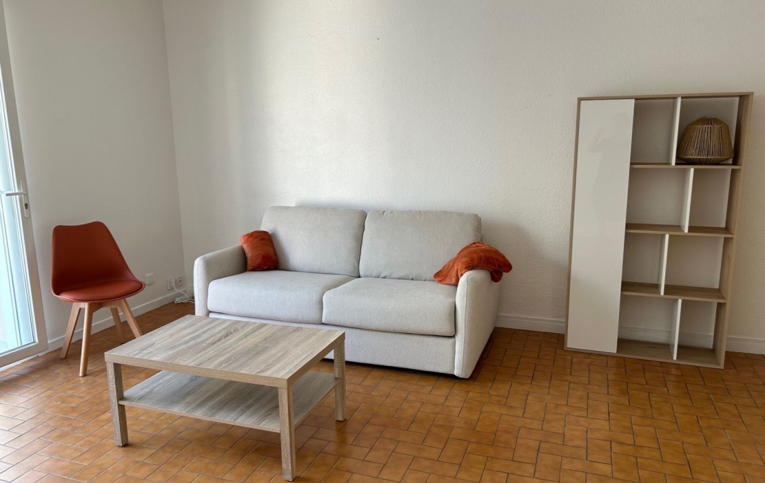 Annonces NIMES : Appartement | NIMES (30900) | 33 m2 | 500 € 