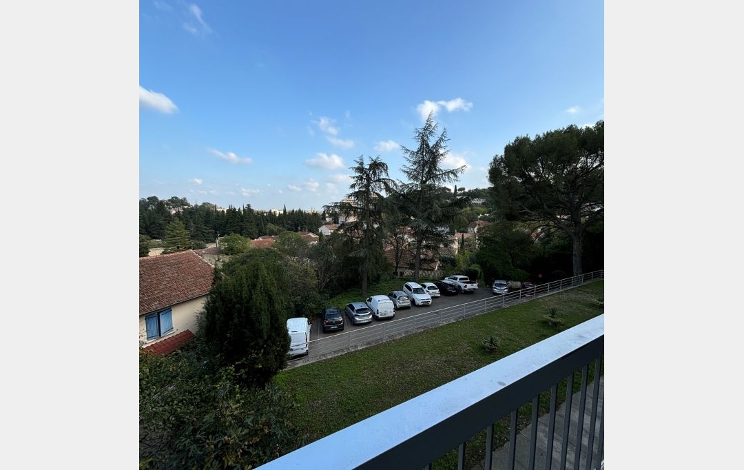 Annonces NIMES : Apartment | NIMES (30900) | 64 m2 | 1 080 € 