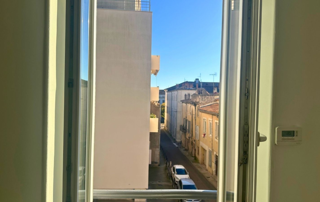 Annonces NIMES : Appartement | NIMES (30000) | 55 m2 | 850 € 